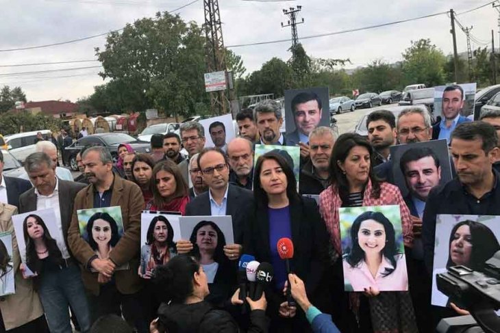 HDP, tutuklu vekiller için Edirne Cezaevi’nde açıklama yaptı