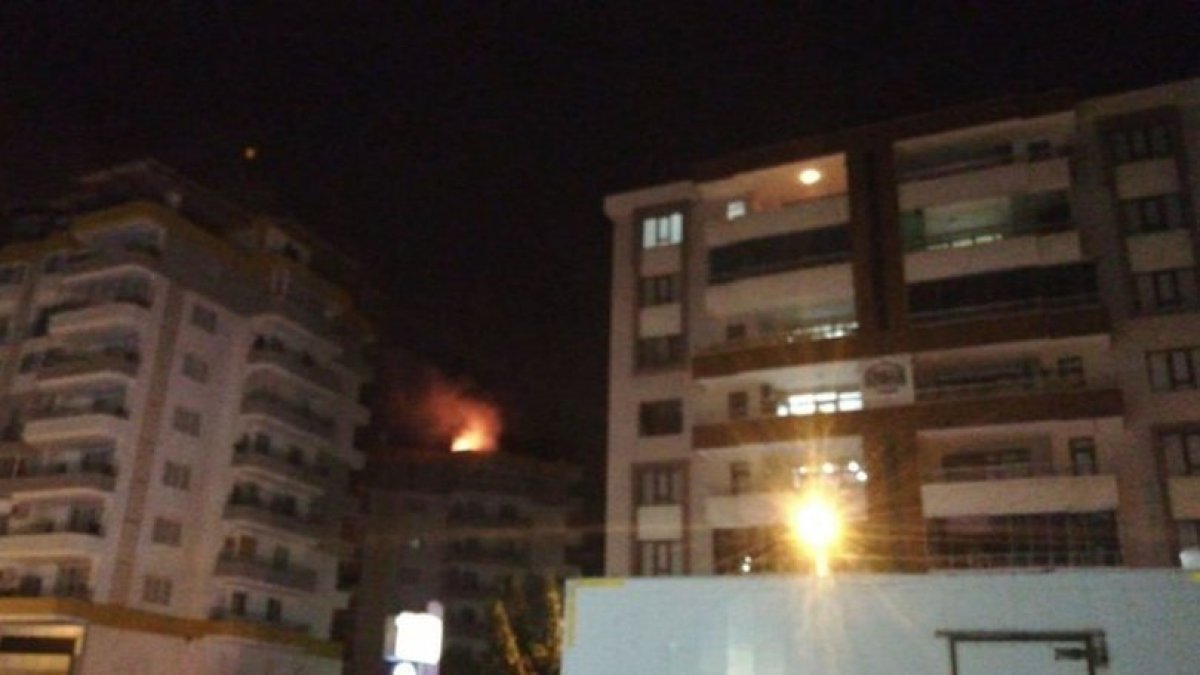 Diyarbakır'da bir binada çıkan yangın söndürüldü