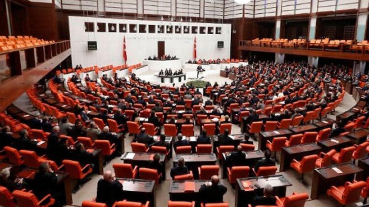 AKP ve MHP'den muhalefete sansür hazırlığı