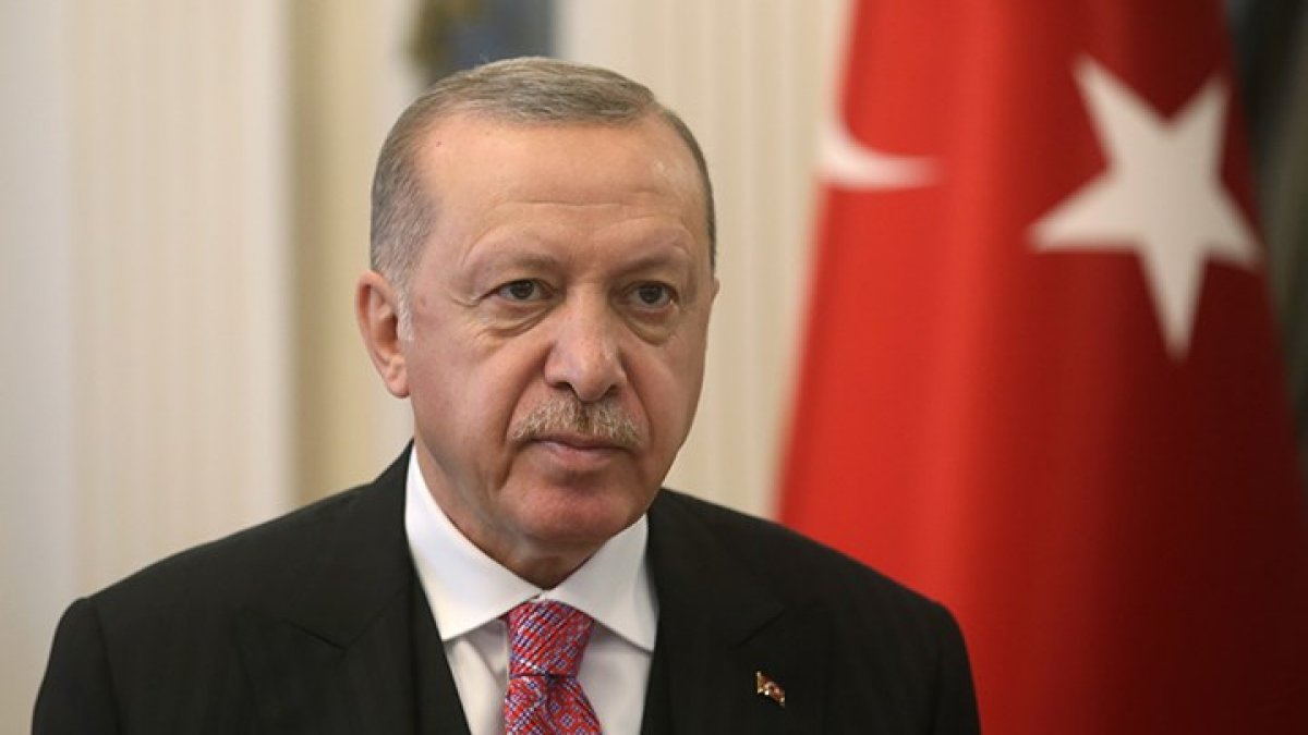 Erdoğan: Türkiye, kasıtlı bir şekilde savunma sanayiinde yurt dışına mahkûm bırakılmıştır