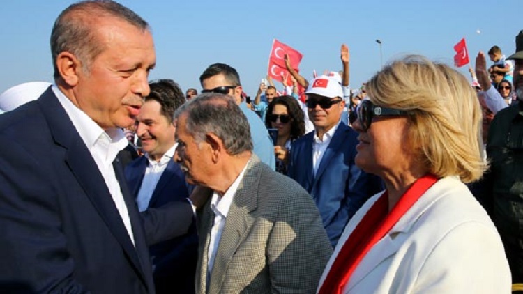 CHP'den Kadir Topbaş'a Tansu Çiller sorusu