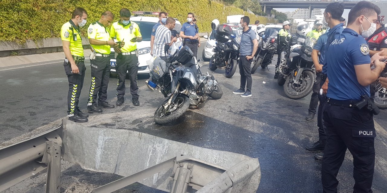 Bağcılar TEM'de kaza yapan yunus polisleri ağır yaralandı