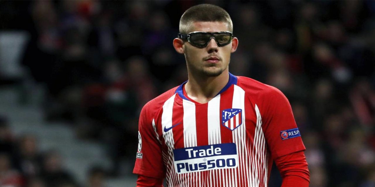 Beşiktaş'ın yeni yıldızının neden gözlük taktığı ortaya çıktı