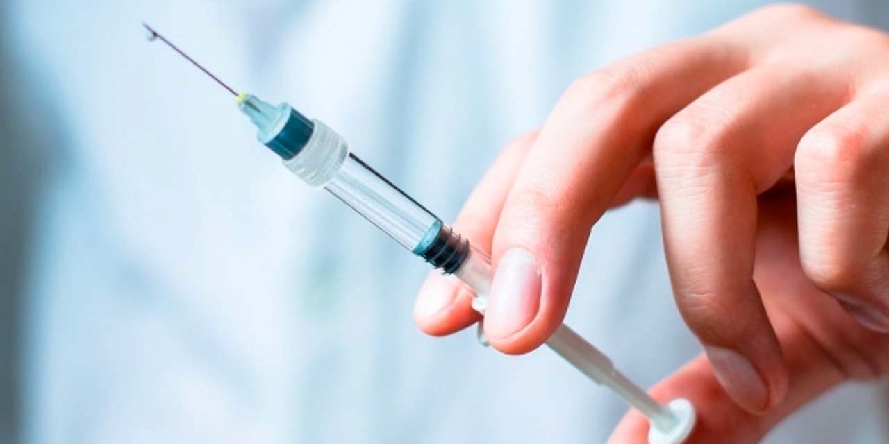 Prof. Dr. Şenol'dan grip ve zatürre aşıları ile ilgili uyarı