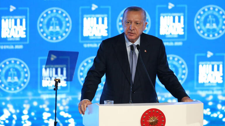 Erdoğan'dan Macron'a tepki: Senin şahsımla daha çok sıkıntın olacak