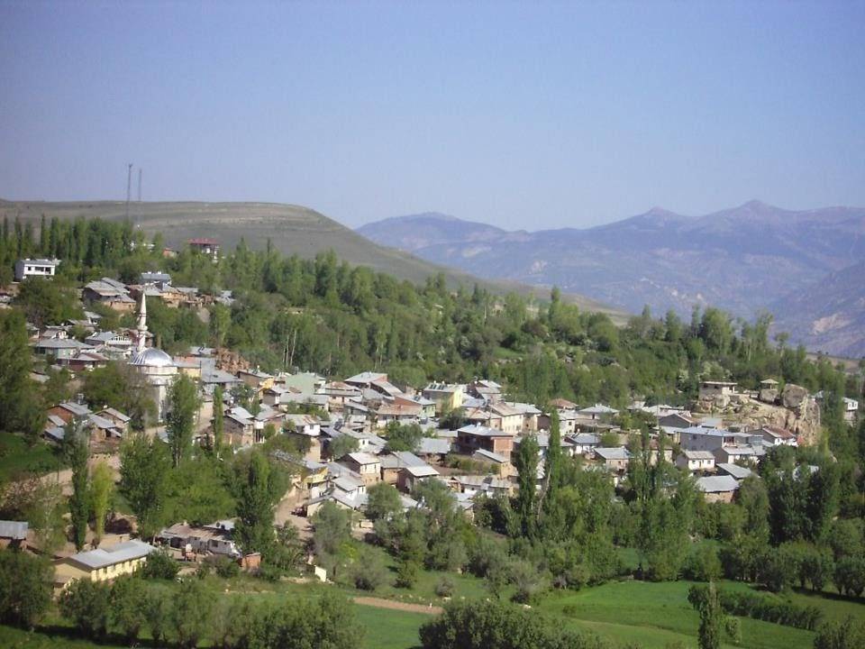 Sivas'ta bir köy karantinaya alındı