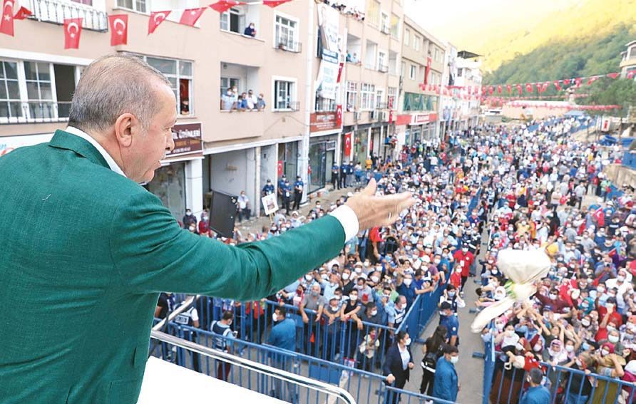 "Erdoğan tüm toplantılarını 15 gün ertelesin"
