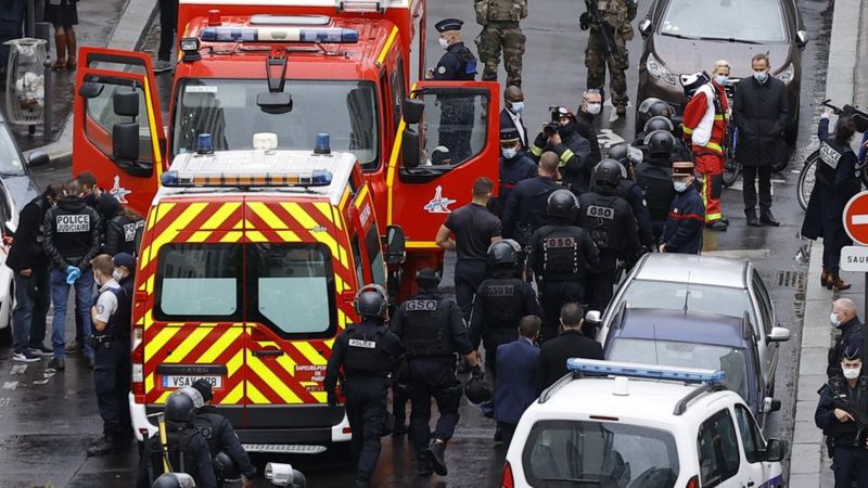 Charlie Hebdo'nun Paris'teki eski ofisi yakınlarındaki saldırıyla ilgili 7 kişi gözaltına alındı