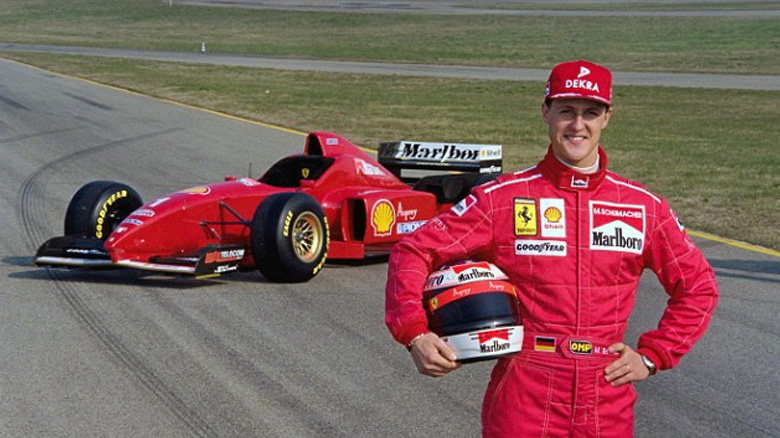 Efsane Formula-1 pilotu Michael Schumacher'in boyu 14 cm kısaldı!