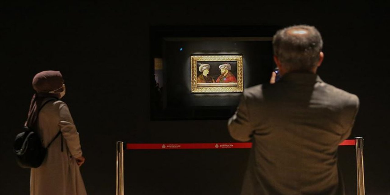 Fatih Sultan Mehmet tablosu halka açıldı