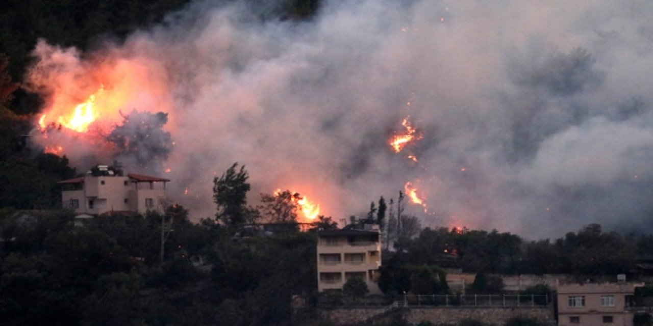 HDP'den Hatay'daki yangın açıklaması: Kimden gelirse gelsin kararlı tutumumuzu sürdüreceğiz