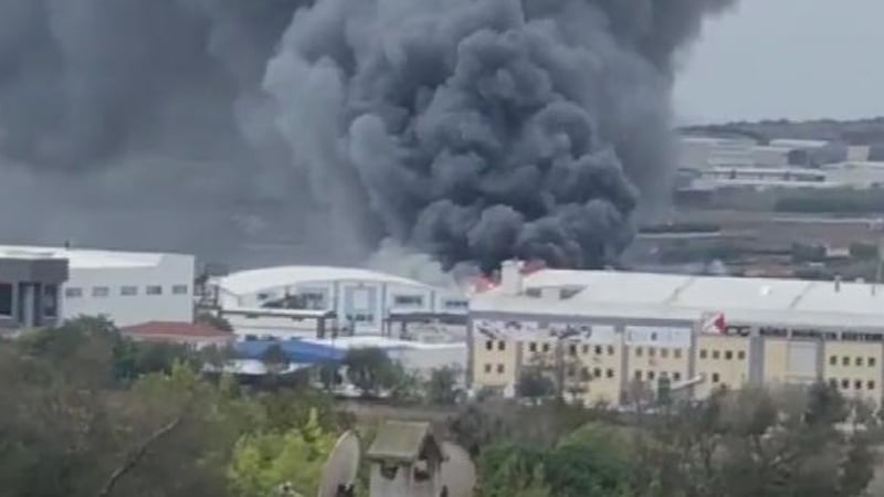 Silivri'deki fabrika yangını söndürüldü