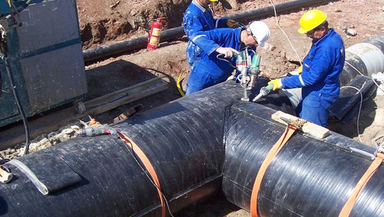 Irak, petrol boru hattı çalışmalarına başladı