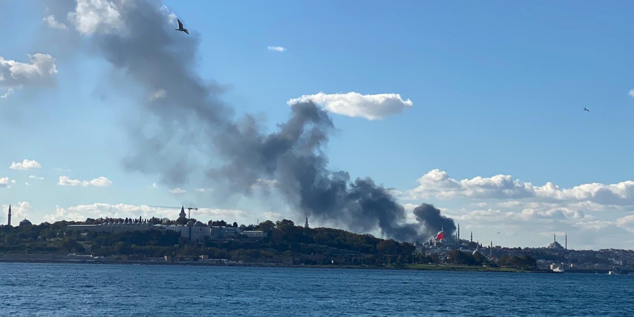 İstanbul Üniversitesi Hastanesi inşaatında yangın çıktı