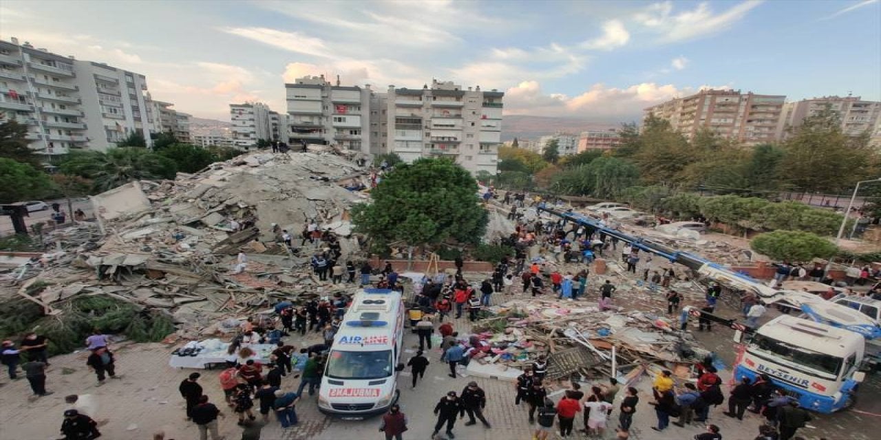 İzmir'e hırsızlık için geldiği belirlenen 9 kişi gözaltına alındı