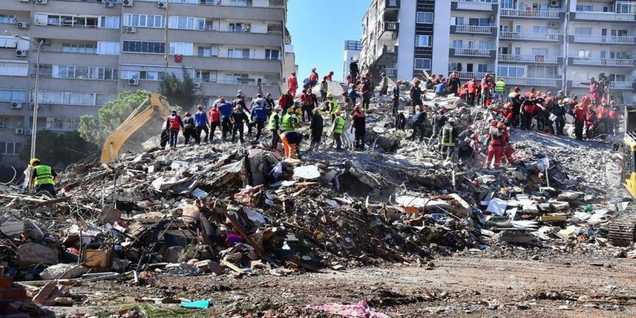 İzmir depremi soruşturmasında 9 kişiye tutuklama talebi