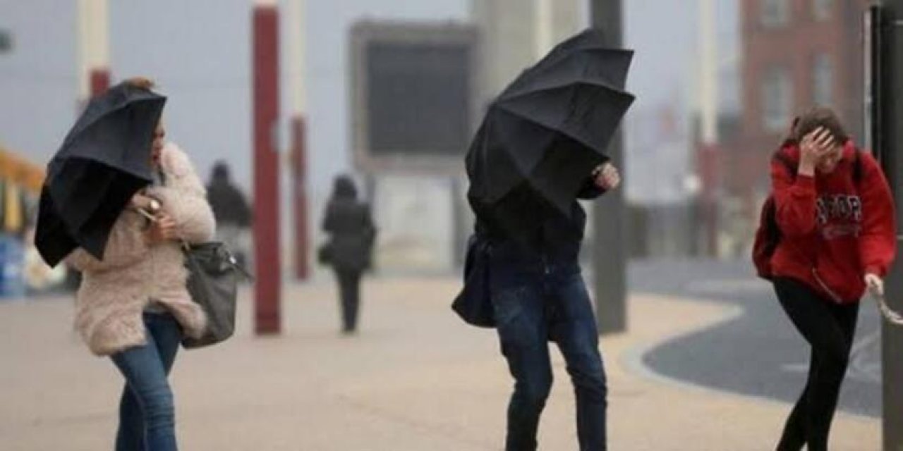Yağışlar devam ediyor: Meteorolojiden rüzgar ve fırtına uyarısı