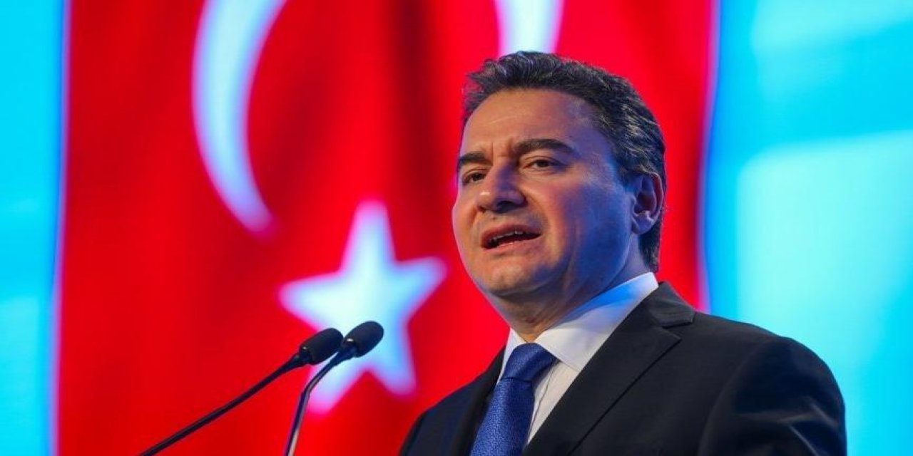 Ali Babacan: Erdoğan iki seçenek arasında seçim yapmak zorunda kalacak