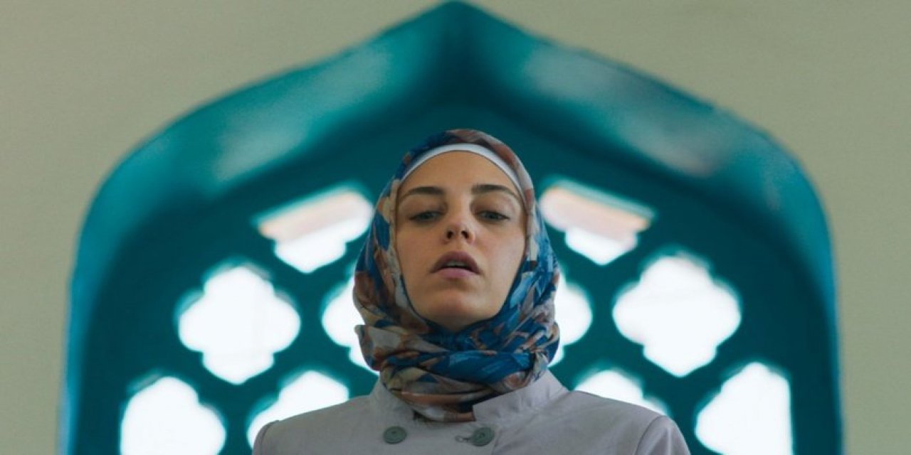 Netflix'in yeni dizisi Bir Başkadır! Bir Başkadır oyuncuları kimler? Bir Başkadır konusu ne?