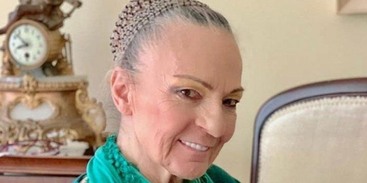 Oyuncu Nilüfer Aydan Cumhurbaşkanına hakaret suçlamasıyla hakim karşısındaydı