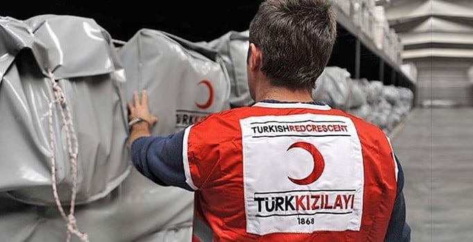 Türk Kızılayı'nı aile şirketine çevirmişler: İstanbul şubesi AKP'li kaynıyor