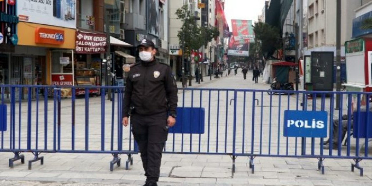İzmir'de bazı caddelere kişi sınırlaması getirildi
