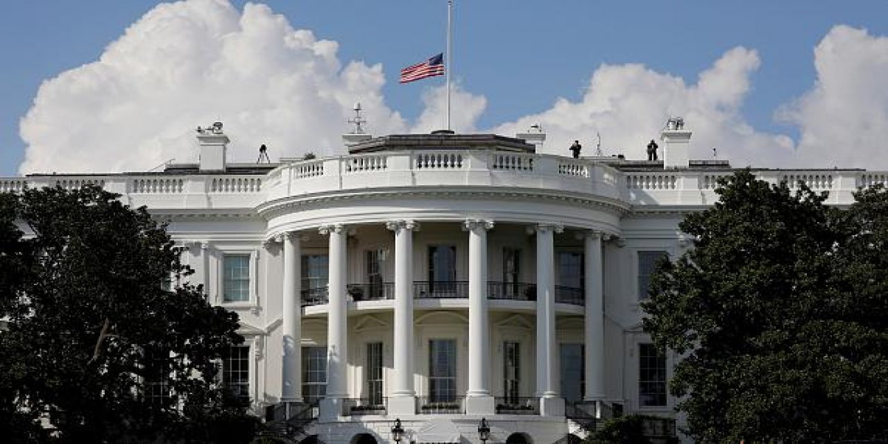 Politico: Trump'ın ardından Beyaz Saray dezenfekte edilecek