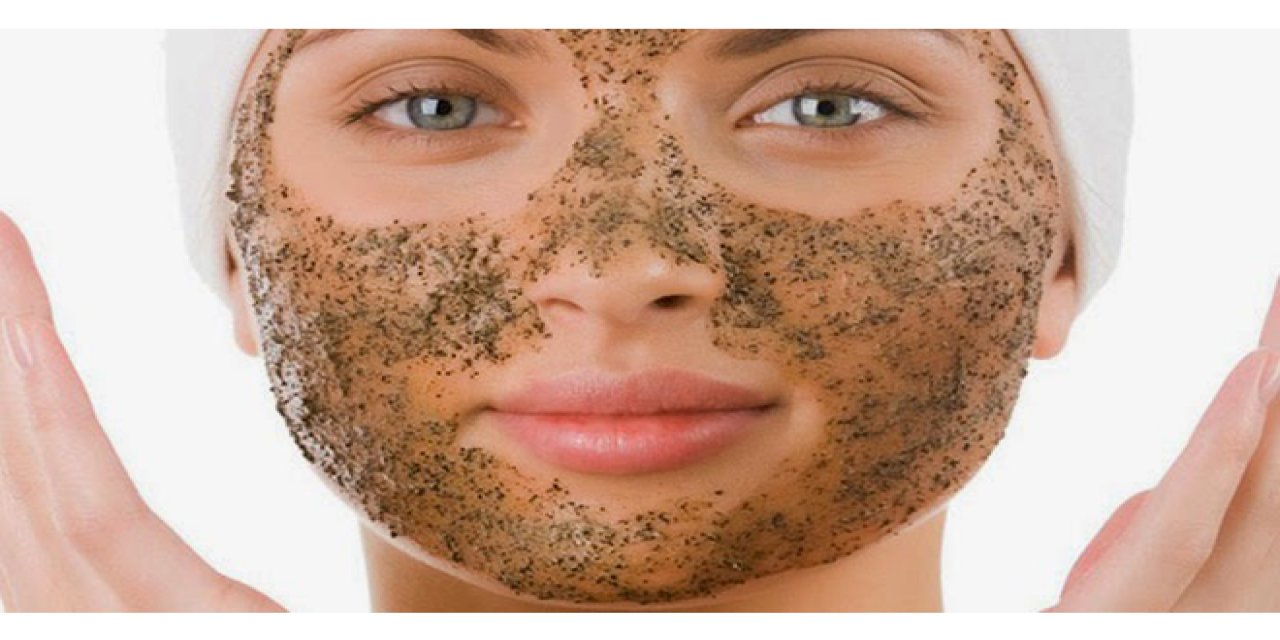 Siyah Noktalardan Kurtulmak İçin Türk Kahvesi Maskesi