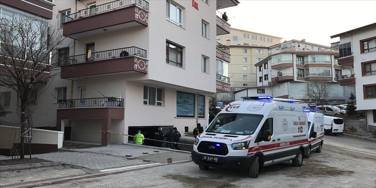 Apartman garajında 3 kişi ölü olarak bulundu