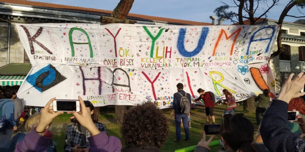 'Kayyum rektör' protestoları sebebiyle gözaltına alınan 21 öğrenci serbest bırakıldı