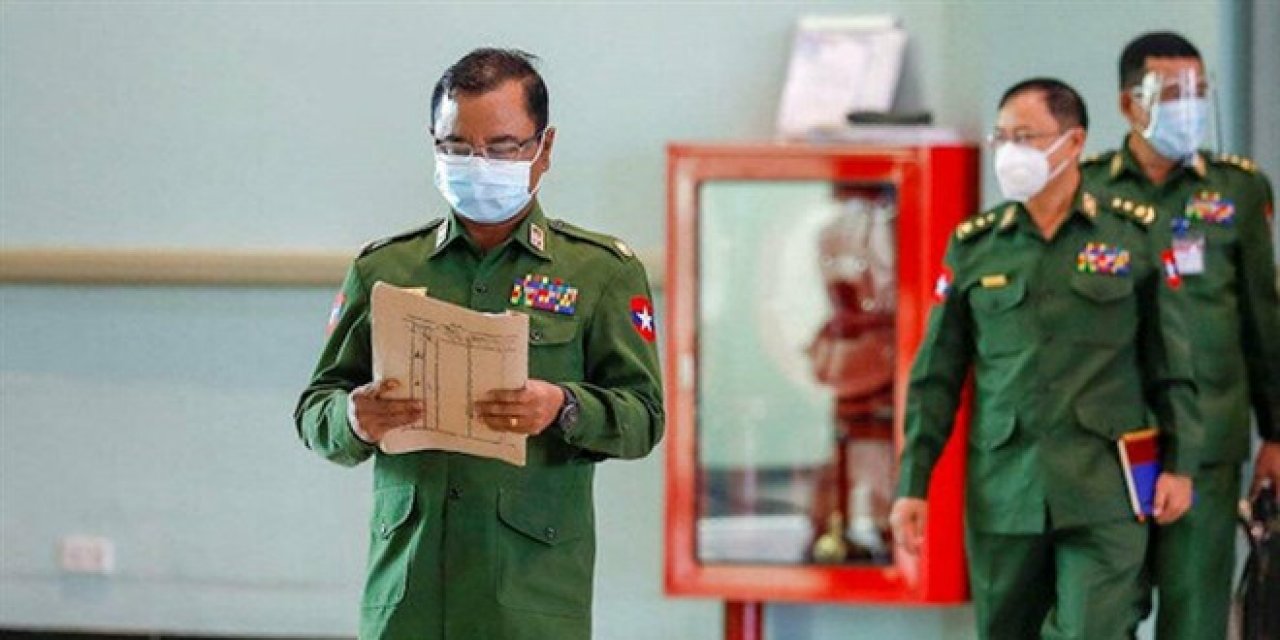 Myanmar'da ordu yönetime el koydu