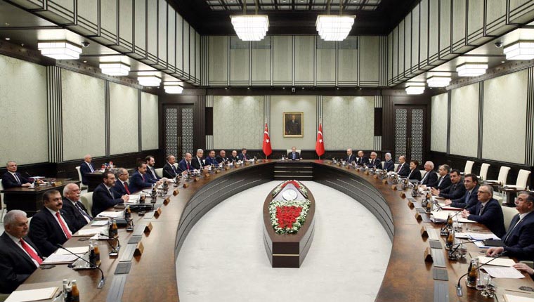 AKP'de kabine revizyonu