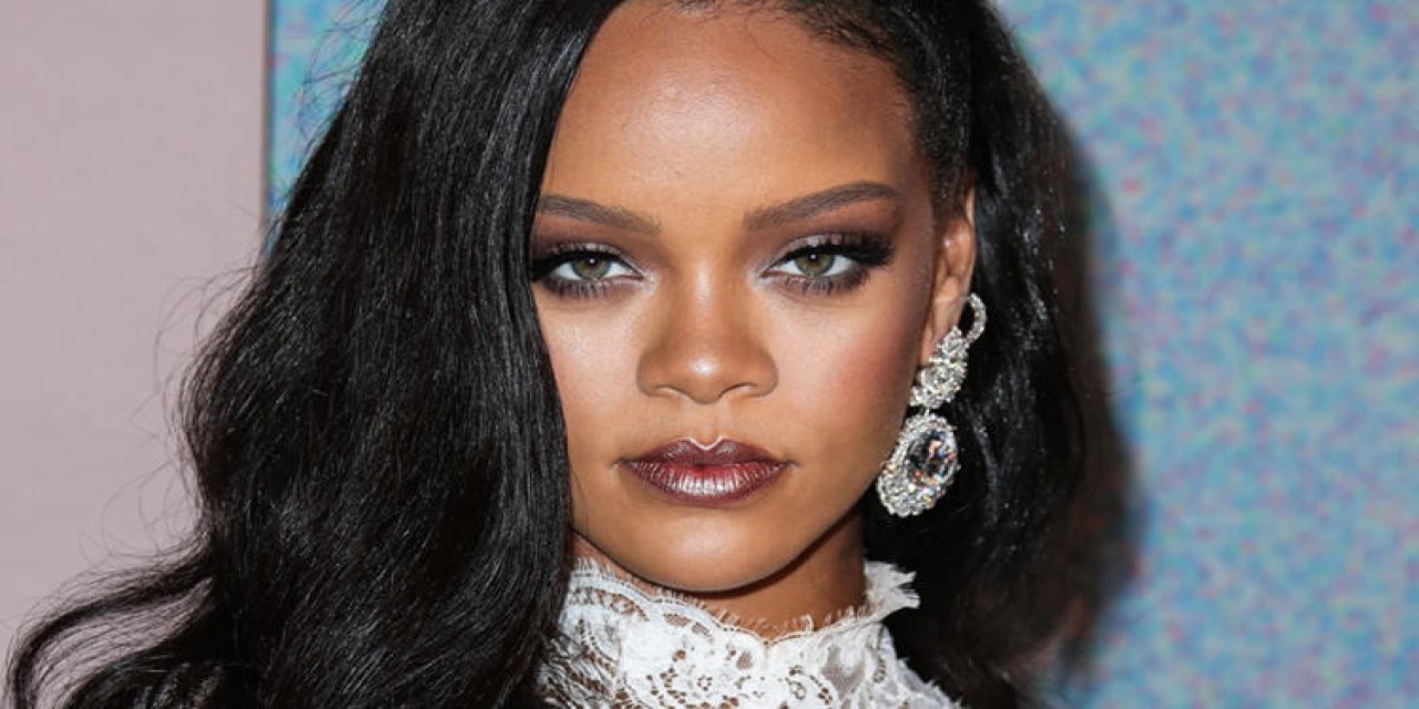 Rihanna'nın markasının değeri 1 milyar dolar