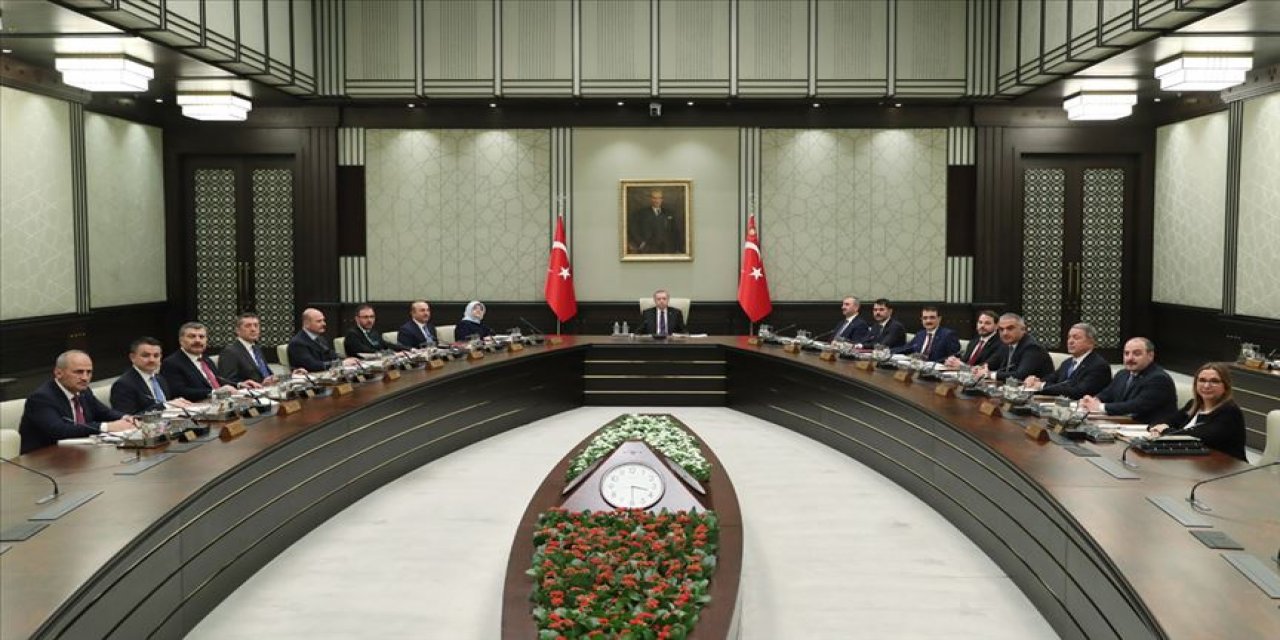 İddiasını yineledi: AKP yönetiminde ve kabinede değişiklik bekleniyor