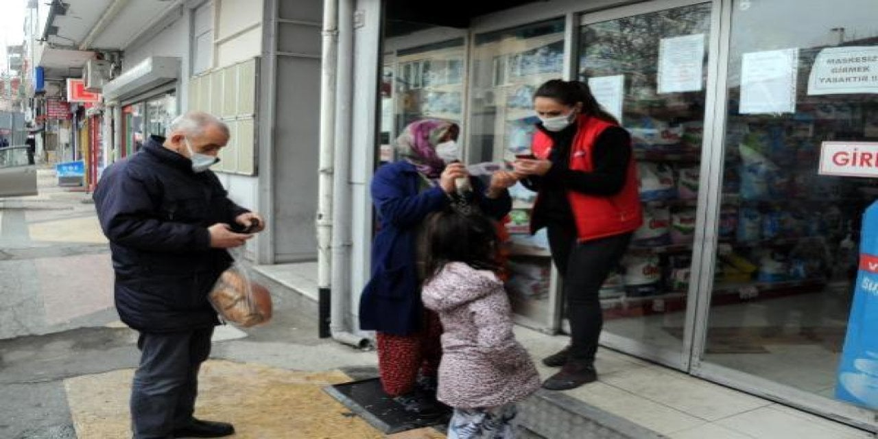 Edirne'de markete girişlerde HES dönemi