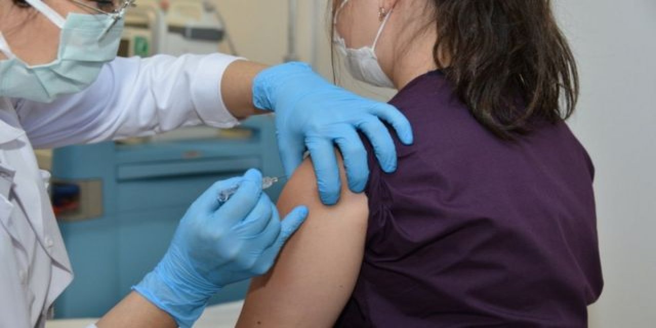 Türkiye'de yapılan koronavirüs aşı sayısı 10 milyonu geçti