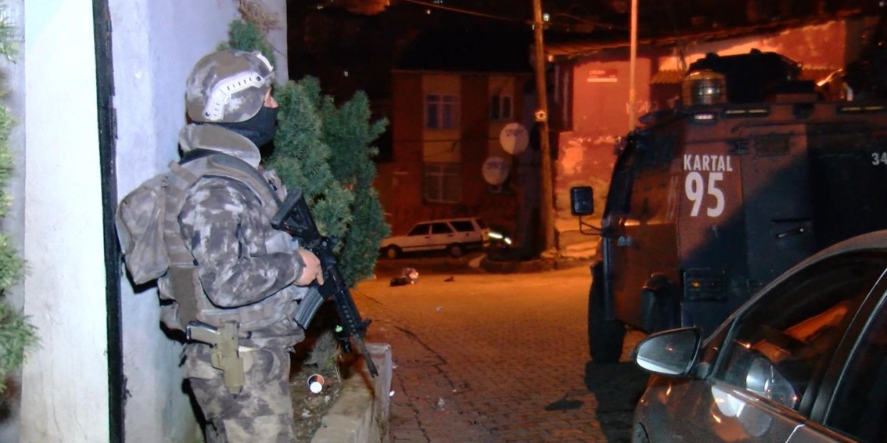 İstanbul'da üç ilçede uyuşturucu operasyonu