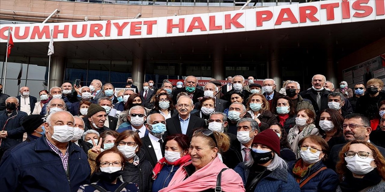 Kılıçdaroğlu emekliler ile bir araya geldi: Hakkınızı sonuna kadar savunacağım