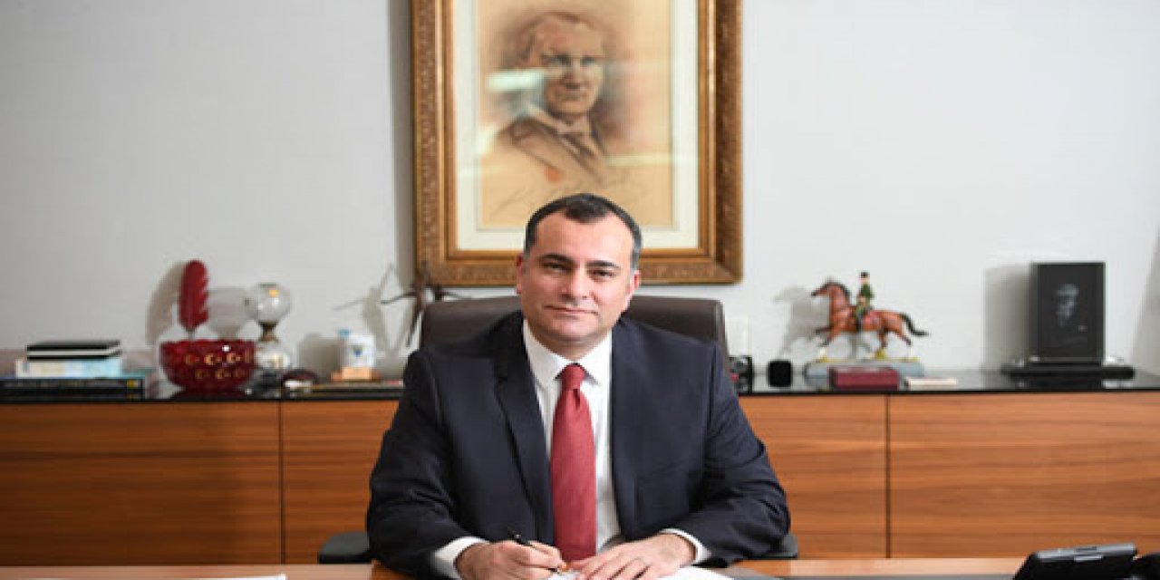 Çankaya Belediye Başkanı Alper Taşdelen makam aracını sattı