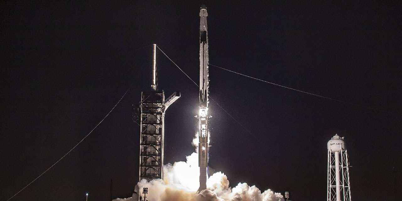 Elon Musk, 60 Starlink uydusu daha uzaya fırlattı