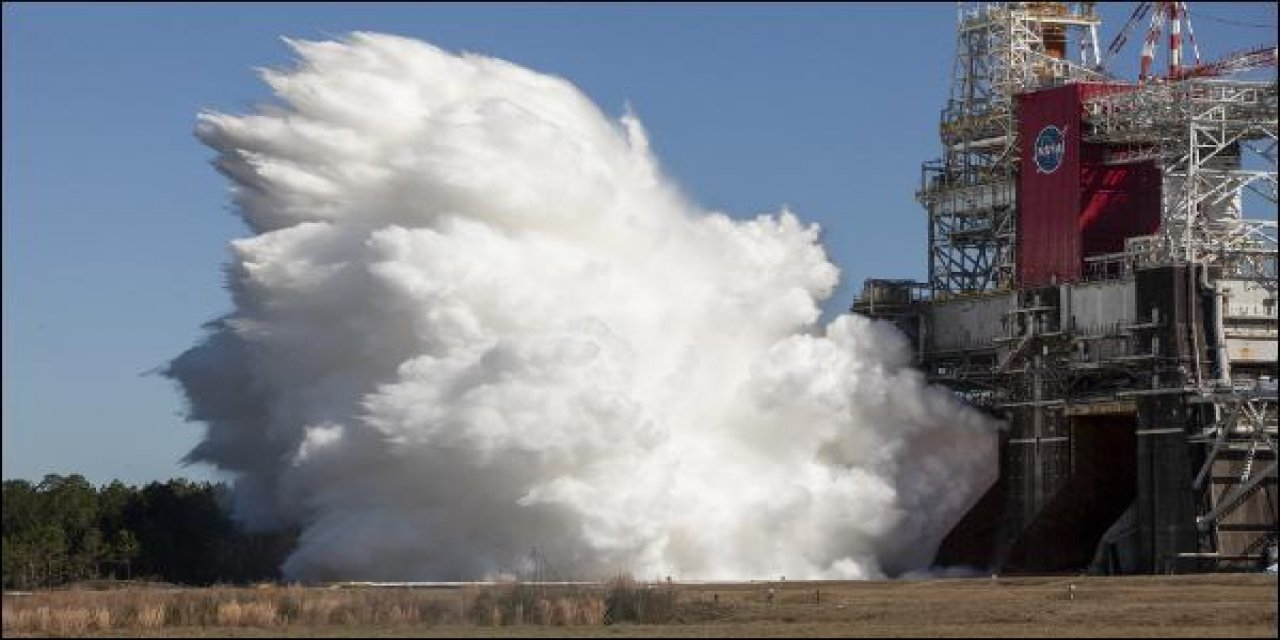 NASA, Aya gidiş yolunca bir adım daha attı... Roket denemesi başarılı