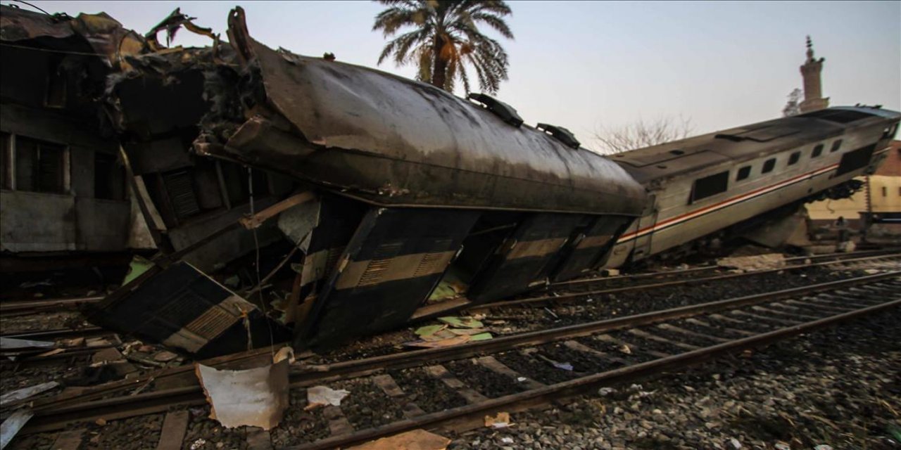Mısır'da tren kazası:  32 ölü, 66 yaralı