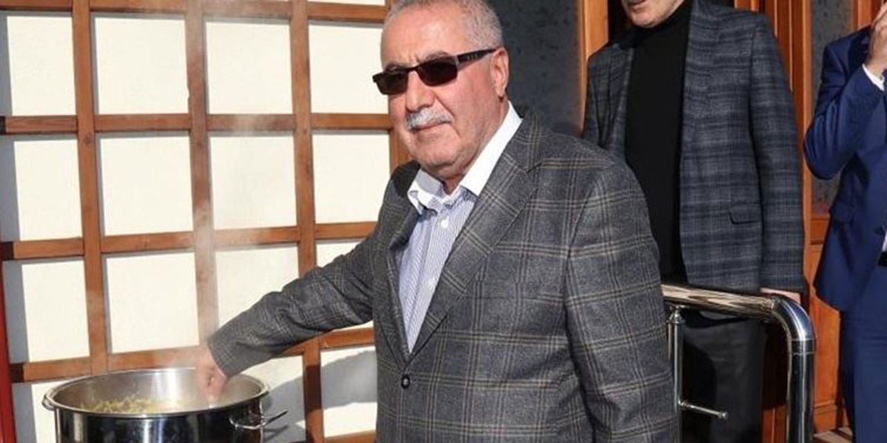 MHP'li belediye başkanı partisinden istifa etti