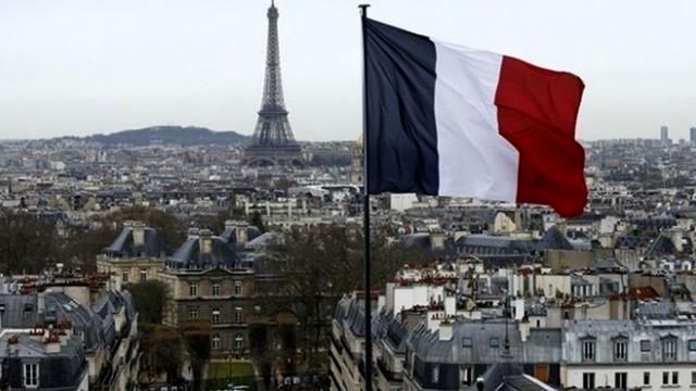Fransa'da 15 yaş altı kişiyle cinsel ilişki tecavüz sayılacak