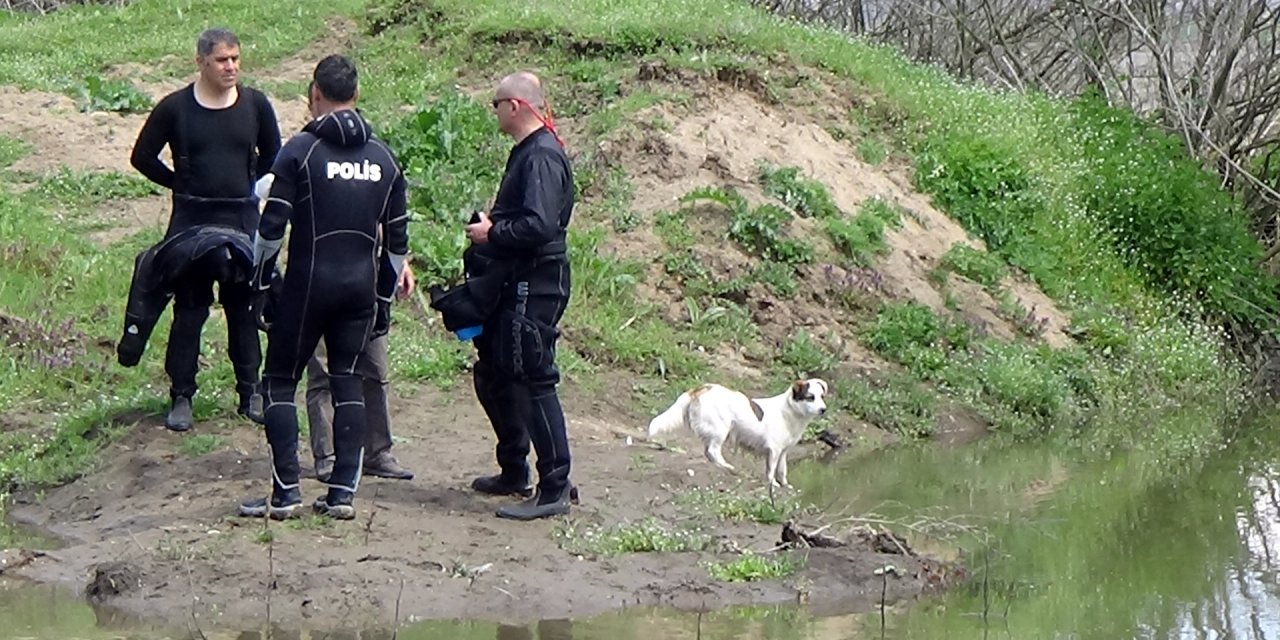 Kaybolan adamın köpeği de arama çalışmalarına katıldı