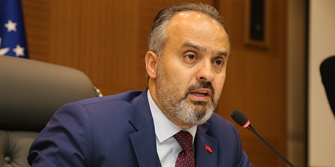 Bursa Büyükşehir Belediye Başkanı Alinur Aktaş hastaneye kaldırıldı