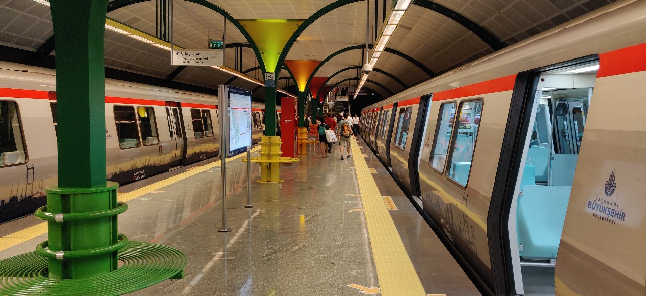 İstanbul'da metro seferlerine tam kapanma düzenlemesi