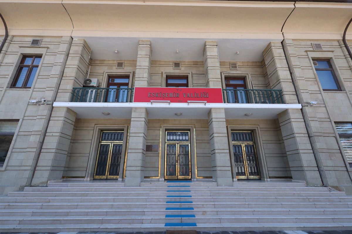 Eskişehir’de marketlerde gıda ve temizlik ürünleri dışında satışa yasak