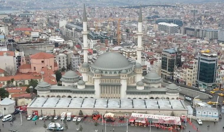 Taksim Camii'nin açılışı ertelendi