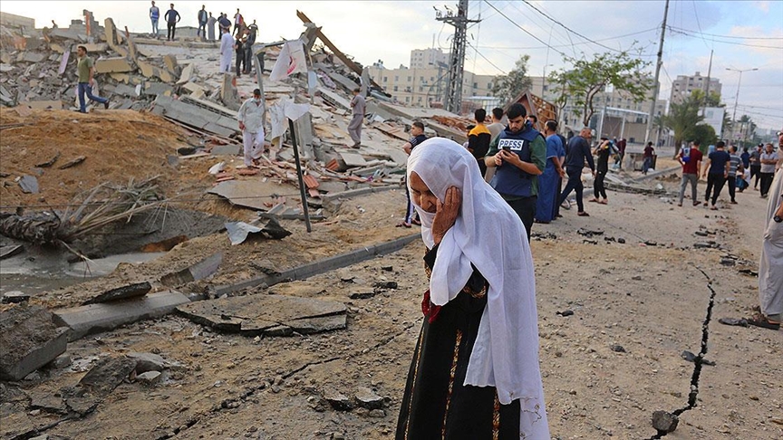 İsrail, saldırmaya devam ediyor: 9'u çocuk 16 Filistinli daha hayatını kaybetti